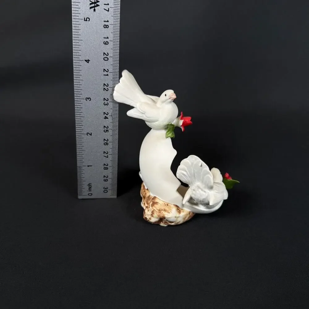 Capodimonte Porcelain White Doves on Cracked Egg with Red Roses
